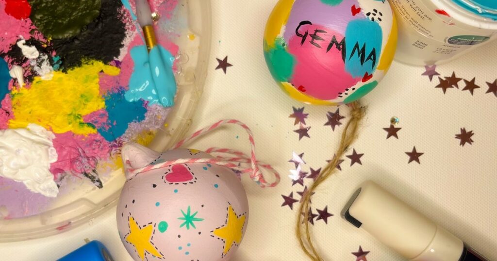 Free Bauble Painting at John Lewis