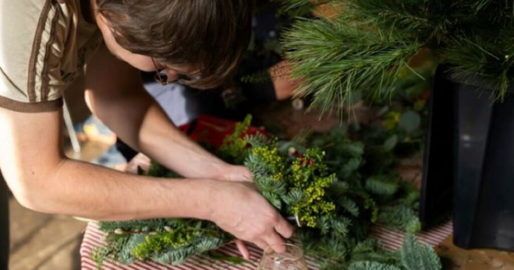bluecoat wreath making
