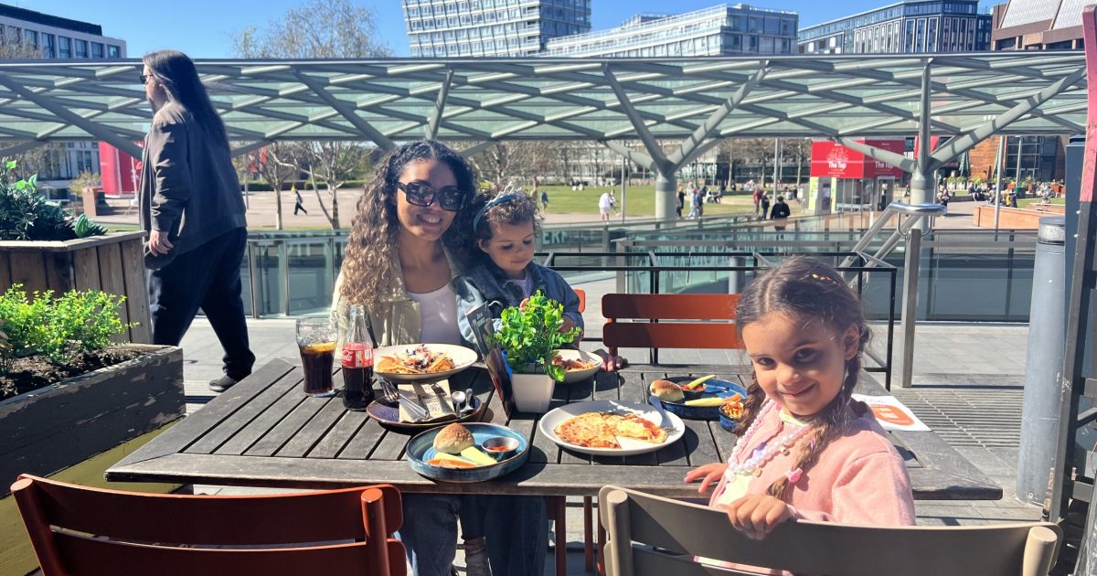 Kids Eat Free